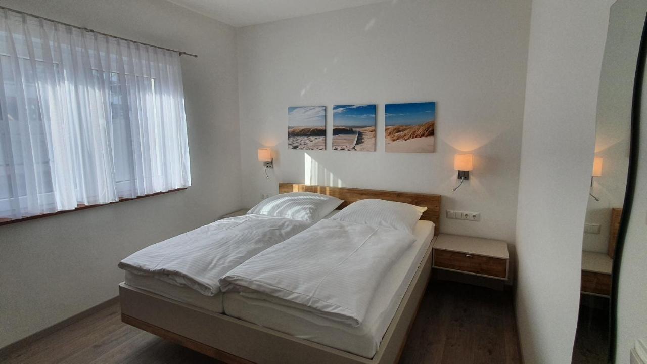 Ferienwohnungen "Godewind", Appartements Mit Balkon Oder Terrasse Zinnowitz Esterno foto
