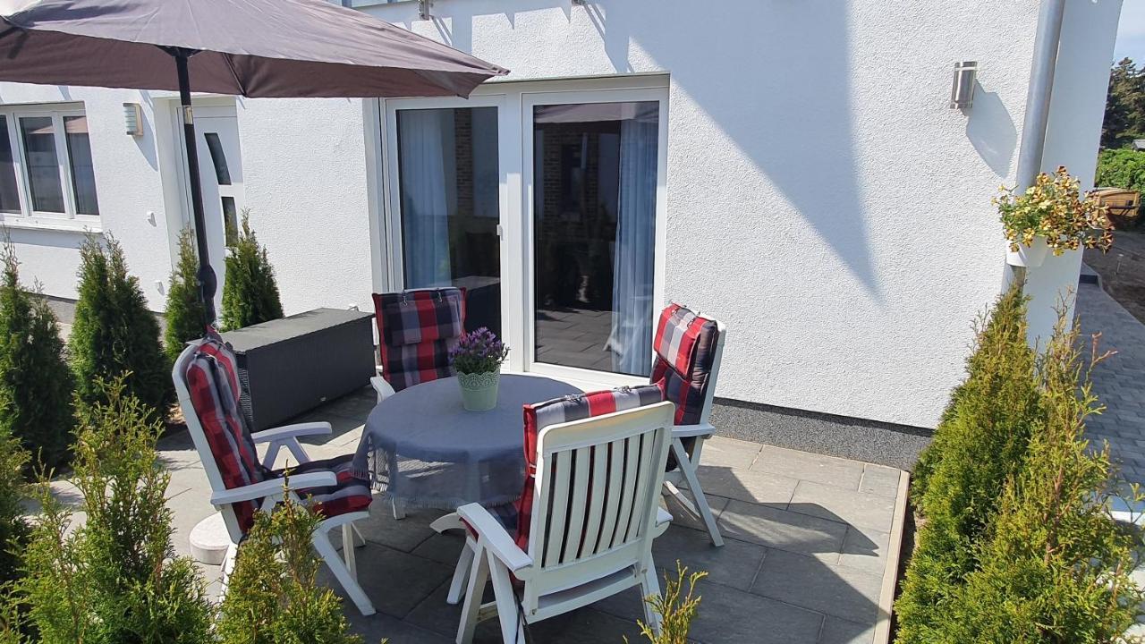 Ferienwohnungen "Godewind", Appartements Mit Balkon Oder Terrasse Zinnowitz Esterno foto